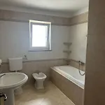 Apartment Denis *