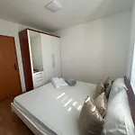 Apartamento Denis Kastav